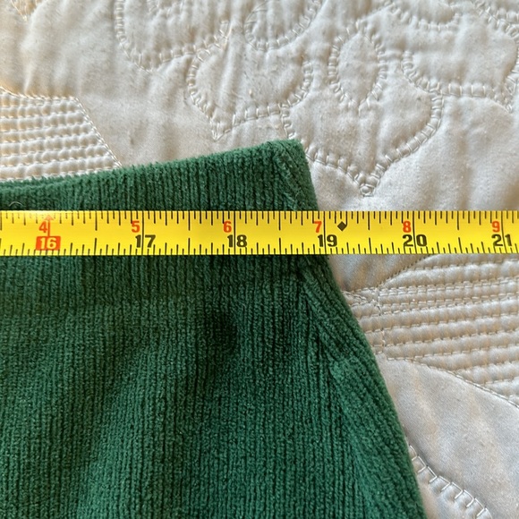 Lands End Sport Knit Corduroy skirt Green midi EUC LG - Picture 3 of 5